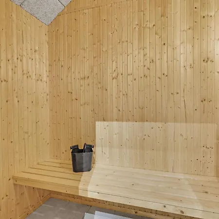 Gorgeous Home In Tranekaer With Sauna Tatil Evi Tranekær