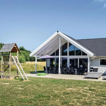 Tranekaer 59 With Hot Tub Prázdninový dům Tranekær