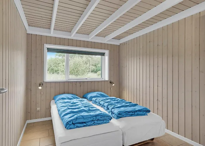 59 With Hot Tub Dom wakacyjny Tranekær