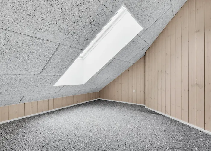 59 With Hot Tub Tranekær